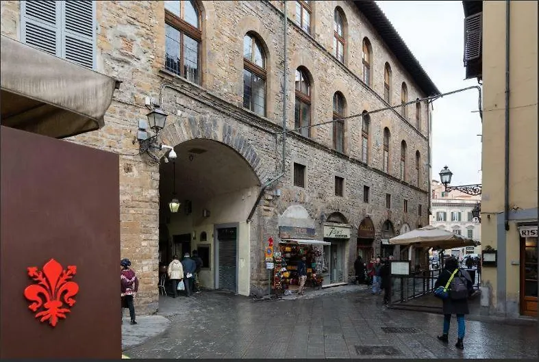 Arch Apartment Duomo - Firenze 0*,  Italia